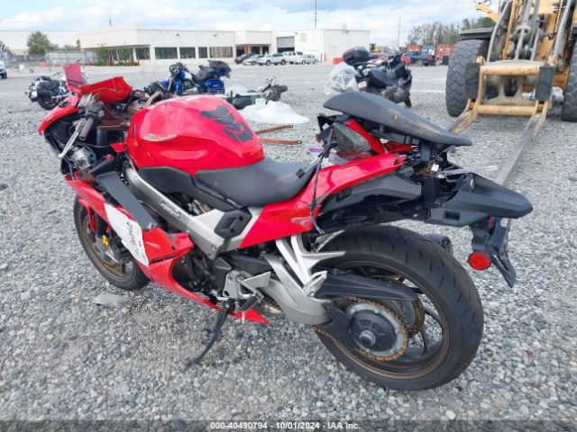 2014 HONDA VFR800 JH2RC7911EK000658 Photo 2