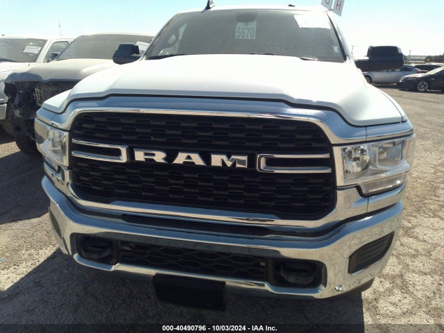 3C6UR5DL7NG436718 RAM 2500 Big Horn  4x4 6'4 Box