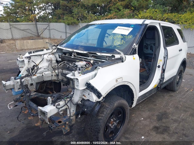 Ford Utility Police Interceptor 2014 1FM5K8AR0EGC60601 Image 2
