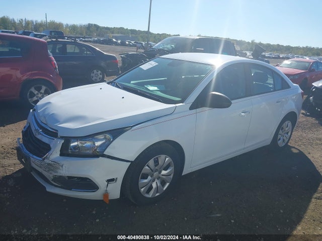 1G1PA5SG7F7125315 Chevrolet Cruze Ls Auto