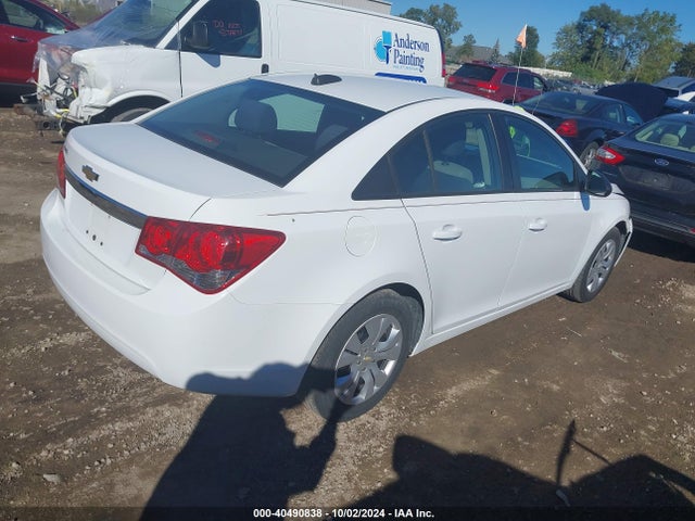 1G1PA5SG7F7125315 Chevrolet Cruze Ls Auto