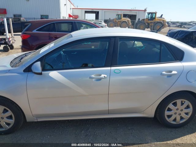3KPA24AD3ME367401 KIA RIO S