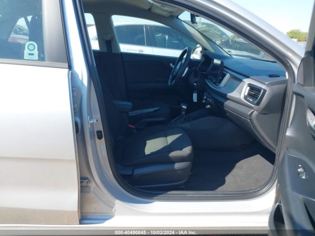 3KPA24AD3ME367401 KIA RIO S