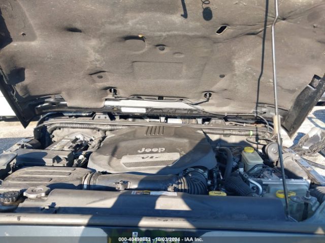 1C4HJWEG3EL137948 Jeep Wrangler Unlimited Sahara