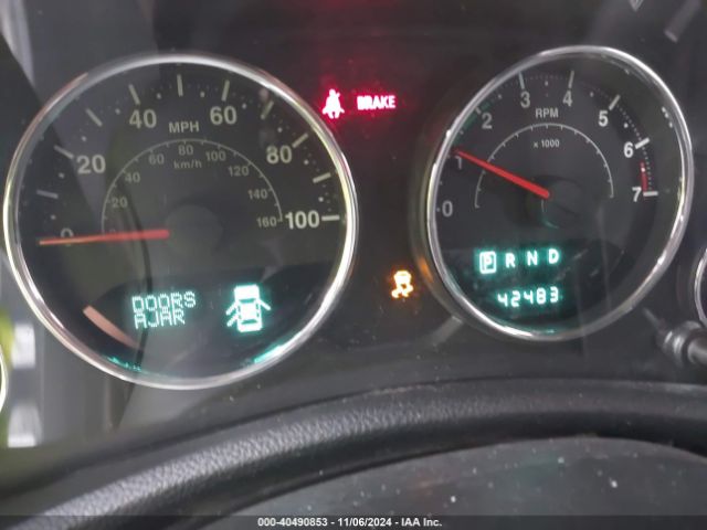 1C4HJWEG3EL137948 Jeep Wrangler Unlimited Sahara