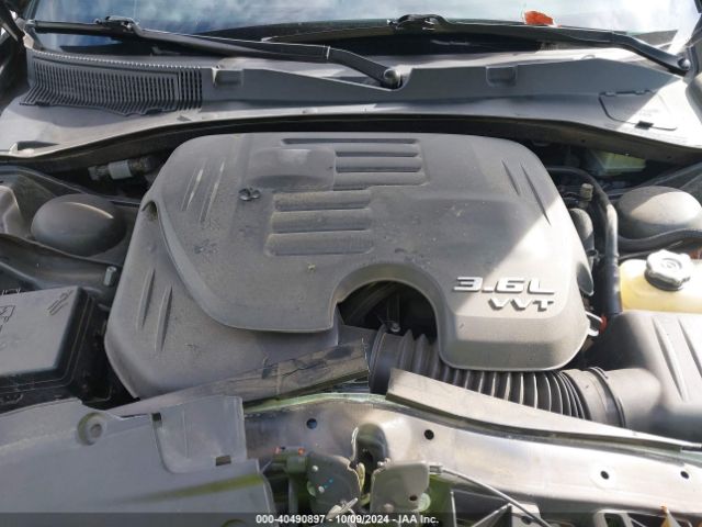 2C3CDXHG8JH167297 Dodge Charger Sxt Plus Rwd