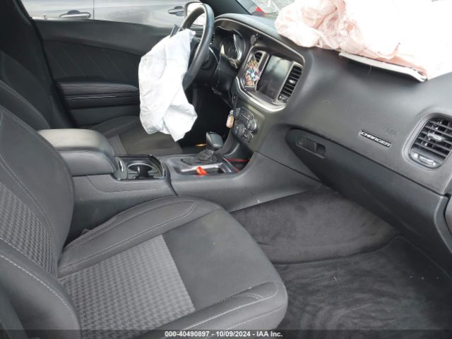 2C3CDXHG8JH167297 Dodge Charger Sxt Plus Rwd