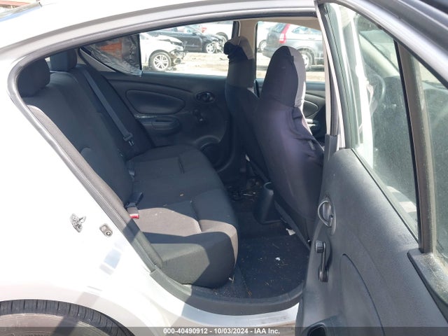 Nissan Versa 1.6 S 2017 3N1CN7AP0HL881691 Image 8