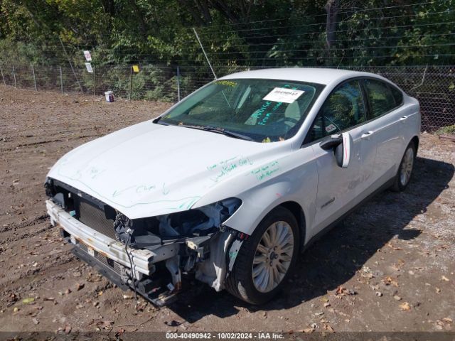 3FA6P0UU4FR117887 Ford Fusion Hybrid S