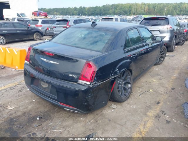 2C3CCABG4KH707996 Chrysler 300 300s