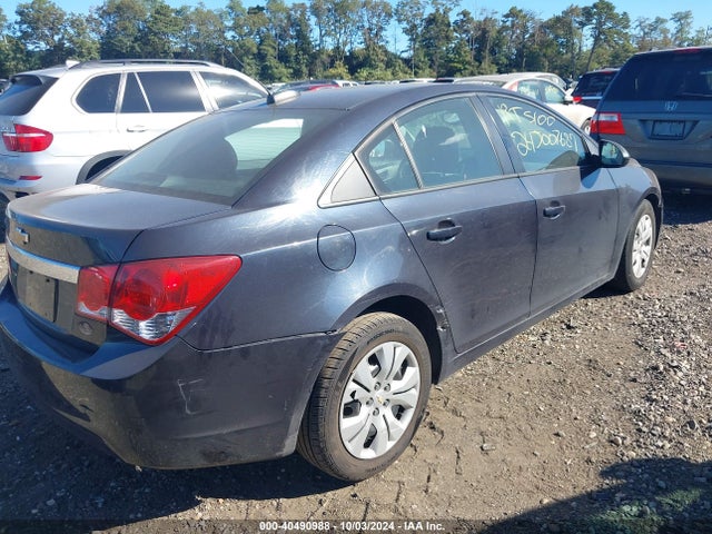 1G1PA5SG7F7227262 Chevrolet Cruze Ls Auto