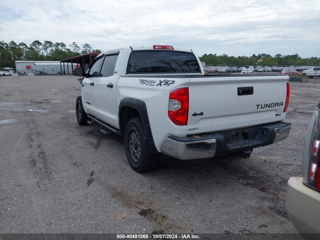 5TFDW5F12KX816523 Toyota Tundra Sr5 5.7l V8