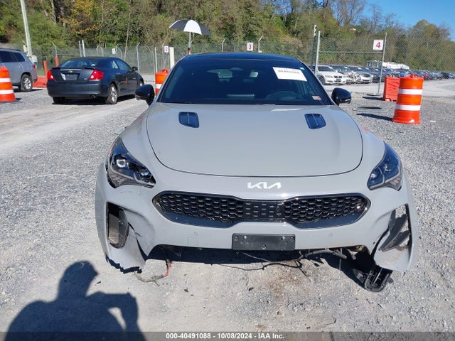 KNAE55LC8N6105316 KIA Stinger Gt2