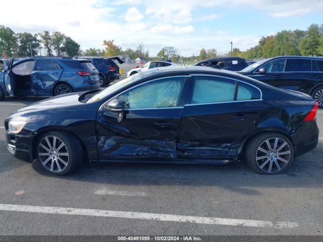 YV149MFM4F2336363 Volvo S60 T6 Drive-e Platinum