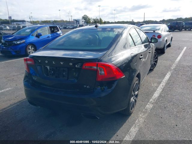 YV149MFM4F2336363 Volvo S60 T6 Drive-e Platinum