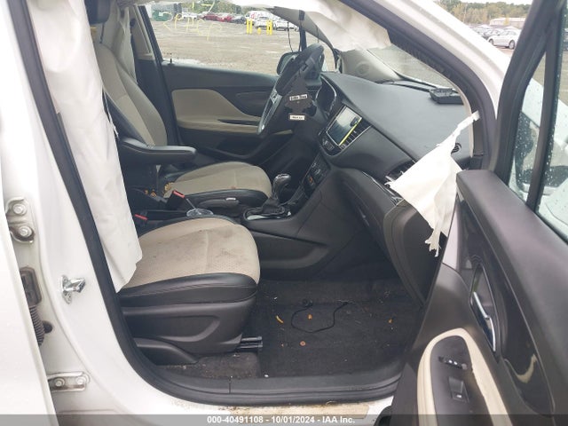 Buick Encore Preferred 2018 KL4CJASB2JB516391 Image 5