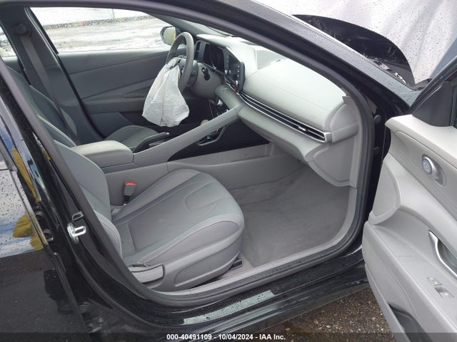 Hyundai ELANTRA SEL 2023 5NPLM4AGXPH113892 Image 5