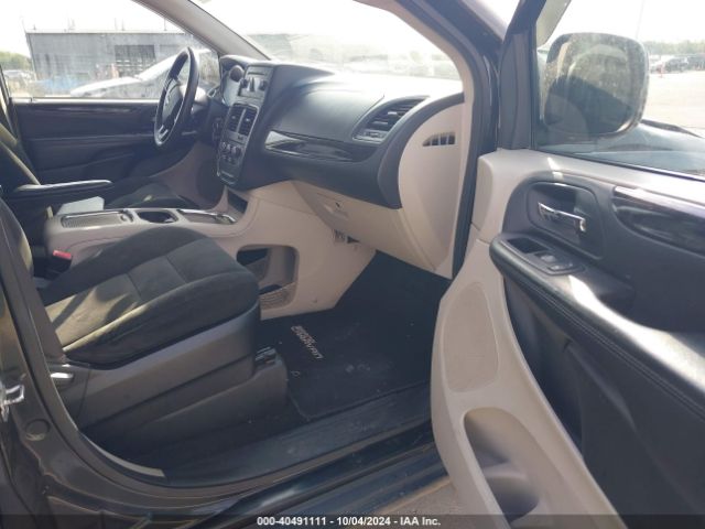 2C4RDGCG5GR395967 Dodge Grand Caravan Sxt