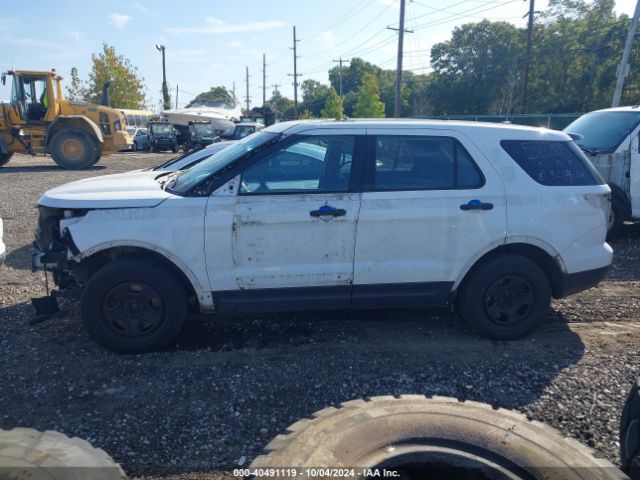 1FM5K8AR2FGB32412 Ford Utility Police Interceptor