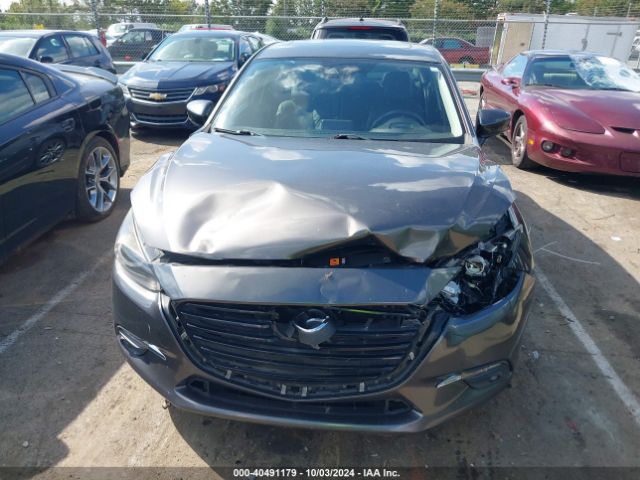 3MZBN1W34JM186283 Mazda Mazda3 Grand Touring