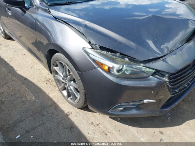 3MZBN1W34JM186283 Mazda Mazda3 Grand Touring