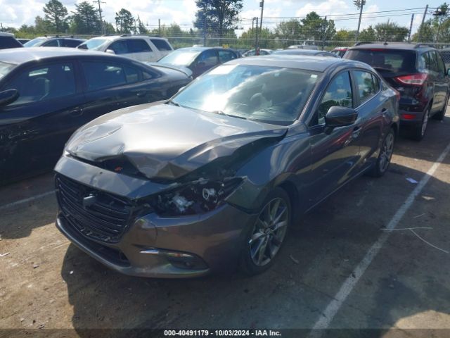 3MZBN1W34JM186283 Mazda Mazda3 Grand Touring