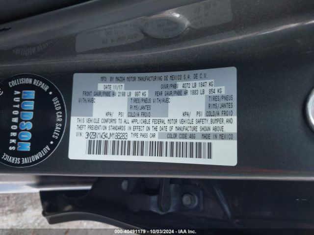 3MZBN1W34JM186283 Mazda Mazda3 Grand Touring