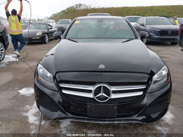 WDDWF4KB6JR413817 Mercedes-Benz C 300 4matic
