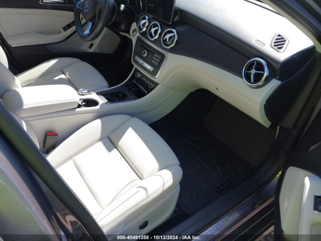 2018 MERCEDES-BENZ GLA 250 WDCTG4EB7JJ529039 Photo 4