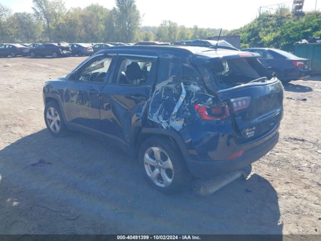 3C4NJDBBXJT270947 Jeep Compass Latitude 4x4