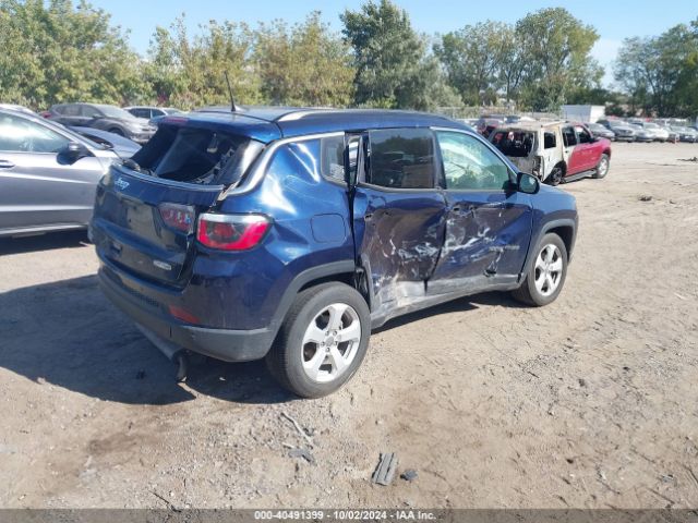 3C4NJDBBXJT270947 Jeep Compass Latitude 4x4