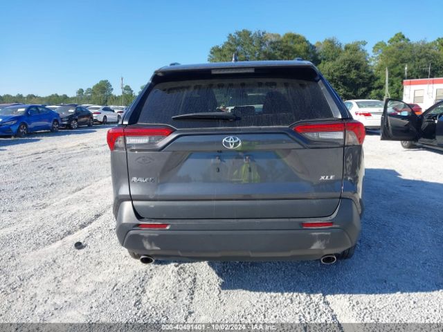 2T3C1RFV8PW243806 Toyota Rav4 Xle Premium