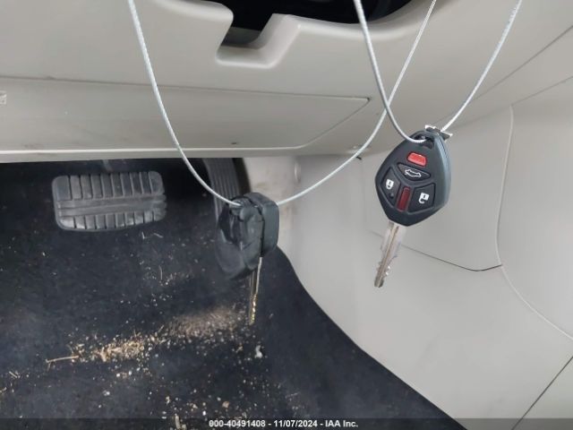 JA32U2FUXFU021098 Mitsubishi LANCER ES