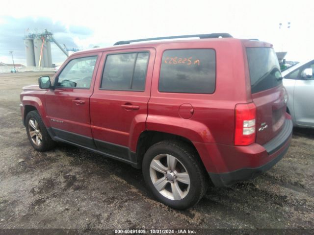 1C4NJRFB4HD144512 Jeep Patriot Latitude 4x4