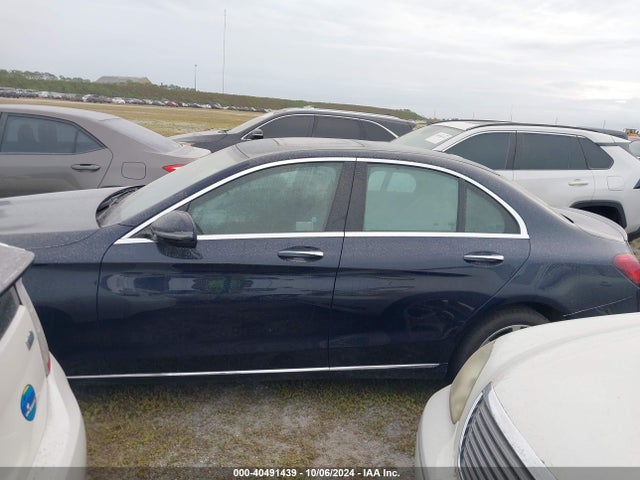 55SWF8EB4KU315081 Mercedes-Benz C 300 4matic