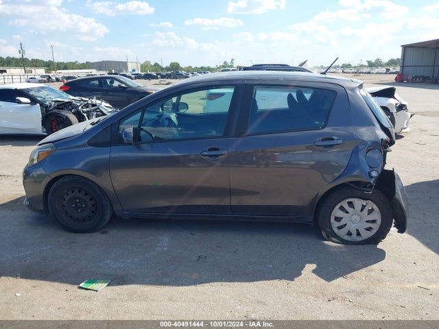 VNKKTUD30FA045543 Toyota YARIS L