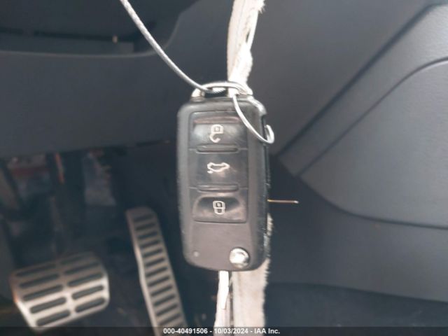 3VW4S7AJ8FM414979 Volkswagen Jetta 2.0t Gli Se