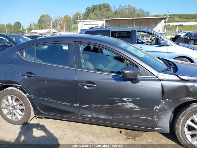 JM1BM1U74G1303569 Mazda Mazda3 I Sport