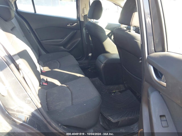 JM1BM1U74G1303569 Mazda Mazda3 I Sport