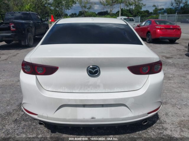 JM1BPADL3M1324686 Mazda Mazda3 Premium