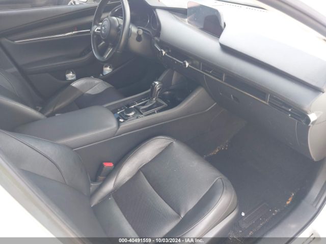 JM1BPADL3M1324686 Mazda Mazda3 Premium