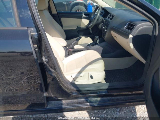 3VWD07AJ4EM389017 Volkswagen Jetta 1.8t Se
