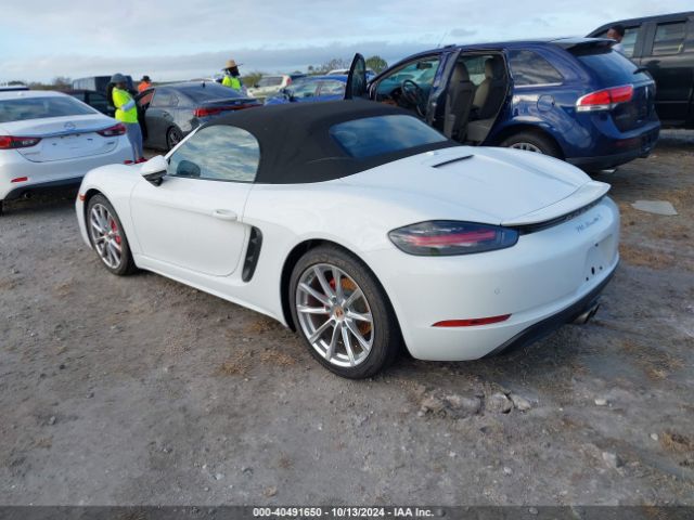 WP0CB2A85JS228458 Porsche 718 Boxster S