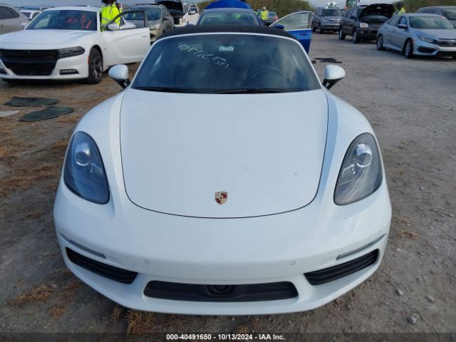WP0CB2A85JS228458 Porsche 718 Boxster S