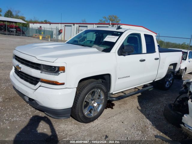 1GCRCPEH8JZ104576 Chevrolet Silverado 1500 Custom