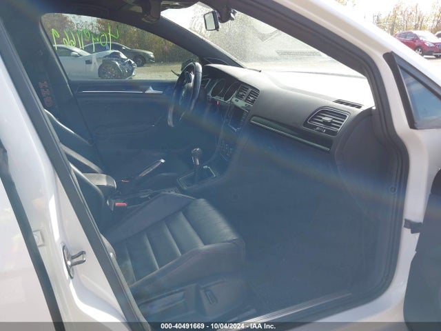 3VW5T7AU2GM008189 Volkswagen Golf Gti Se 4-door