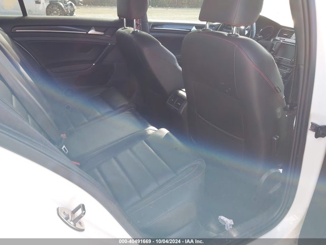 3VW5T7AU2GM008189 Volkswagen Golf Gti Se 4-door
