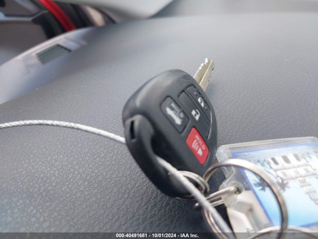 Toyota COROLLA LE 2017 5YFBURHE7HP717417 Image 11