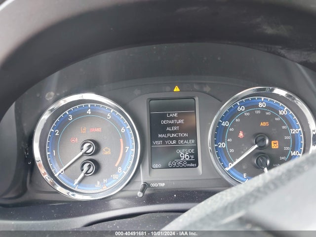 Toyota COROLLA LE 2017 5YFBURHE7HP717417 Image 7