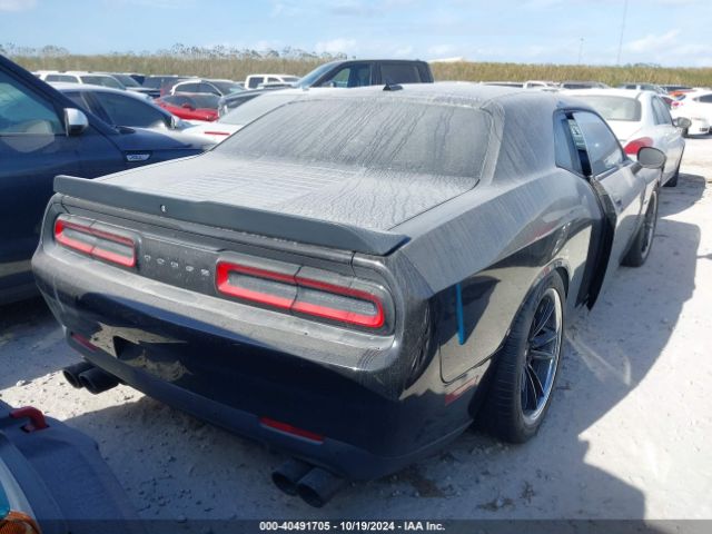 2C3CDZBT6GH120327 Dodge Challenger R/t Plus